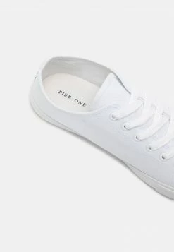 Pier One Unisexo UNISEX - Zapatillas - White 13 Pier One Unisexo UNISEX - Zapatillas - White -PIER ONE Ventas 004281d9f3754b42b609e27f90c66682