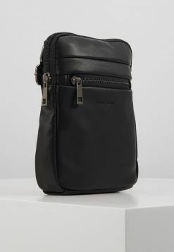 Pier One Hombre Bandolera - Black 12 Pier One Hombre Bandolera - Black -PIER ONE Ventas 0745ab326c6f4681b1f4dd737f4d5a6f