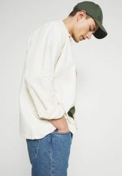 Pier One Hombre Camiseta Estampada - Olive -PIER ONE Ventas 0a2409e348894333b85b086b6774ad4a