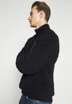 Pier One Hombre Forro Polar - Dark Blue 13 Pier One Hombre Forro Polar - Dark Blue -PIER ONE Ventas 0b27e21a839e4f56af9be8aed42665b4