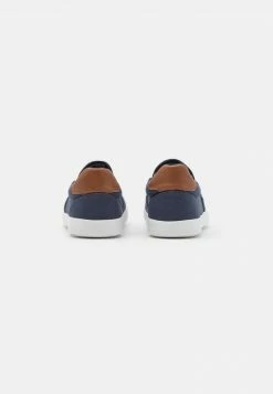 Pier One Unisexo UNISEX - Mocasines - Dark Blue 10 Pier One Unisexo UNISEX - Mocasines - Dark Blue -PIER ONE Ventas 0b9165c3ede44a84a9f5f07163f77107