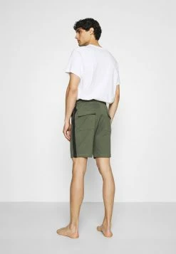 Pier One Hombre LOUNGE STRIPED SHORTS - Pantalón De Pijama - Khaki/black -PIER ONE Ventas 12b22e35e78449af82173ef1a21a1cf6