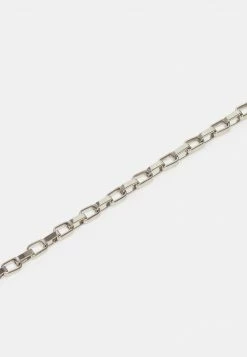 Pier One Unisexo GLASSES MASK CHAIN UNISEX - Otros Accesorios - Silver-coloured -PIER ONE Ventas 138e0611f7594762b4ef362b67fc78b8