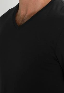 Pier One Hombre 2 PACK - Camiseta Básica - Black -PIER ONE Ventas 144a18a099e5428c92602fed22a8b338