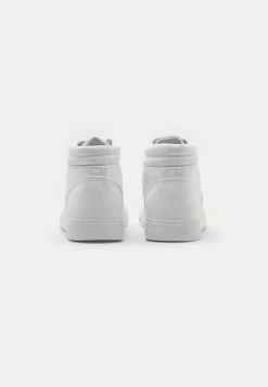 Pier One Unisexo UNISEX - Zapatillas Altas - White 10 Pier One Unisexo UNISEX - Zapatillas Altas - White -PIER ONE Ventas 1d71ec122ba84901b65ef76ede7e52ce