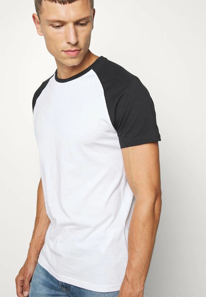 Pier One Hombre Camiseta Básica - Black 6 Pier One Hombre Camiseta Básica - Black - Imagen 4