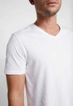 Pier One 3 PACK - Camiseta Básica - White, Hombre -PIER ONE Ventas 26f5fe51b6444bdca381da41cc8f1b28