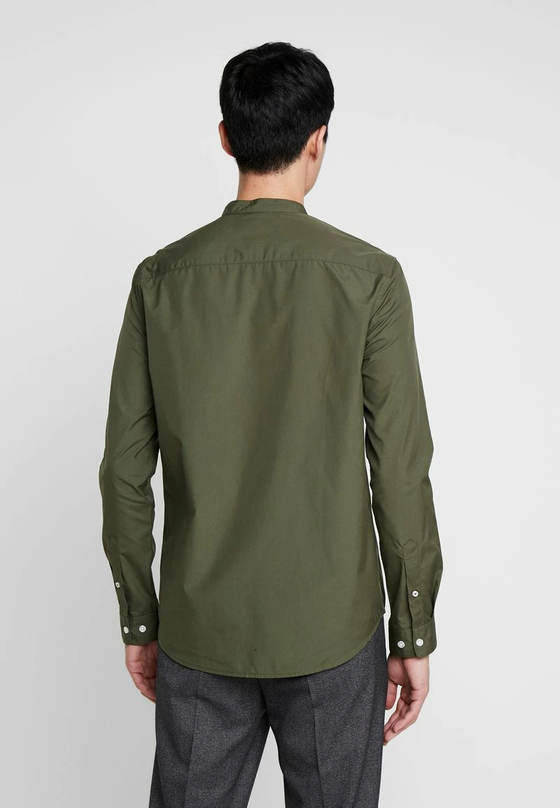 Pier One 2 PACK - Camisa - Oliv/black, Hombre 5 Pier One 2 PACK - Camisa - Oliv/black, Hombre - Imagen 3