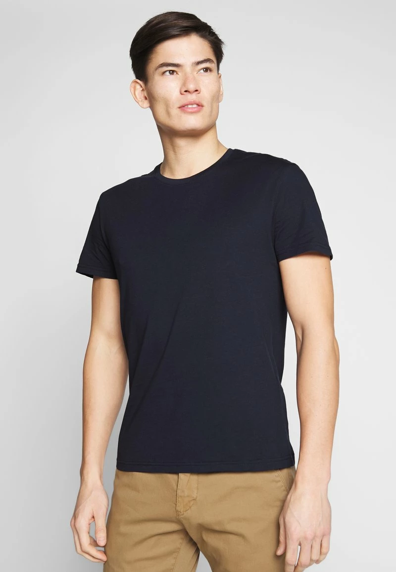 Pier One Hombre 2 PACK - Camiseta Básica - White/dark Blue 5 Pier One Hombre 2 PACK - Camiseta Básica - White/dark Blue - Imagen 3