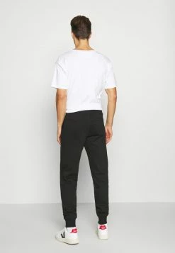 Pier One Hombre Pantalones Deportivos - Black 10 Pier One Hombre Pantalones Deportivos - Black -PIER ONE Ventas 2f1de7f4f65c4260bba3310f352931aa