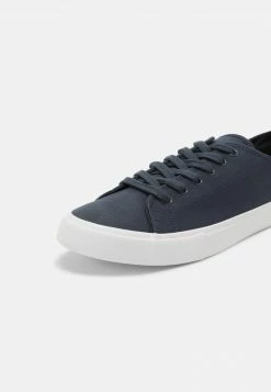 Pier One UNISEX - Zapatillas - Dark Blue, Unisexo -PIER ONE Ventas 31f298ca0f7a4caeba300b1a89828805
