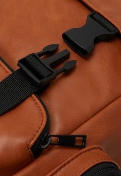 Pier One UNISEX - Mochila - Brown, Unisexo -PIER ONE Ventas 339569e82c924e7ba2ba4e9f680b58f0