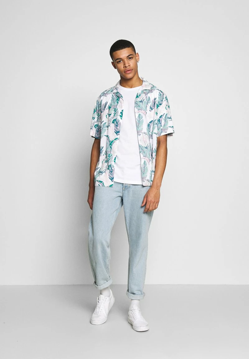 Pier One Hombre SUN MOON TEE - Camiseta Estampada - White 4 Pier One Hombre SUN MOON TEE - Camiseta Estampada - White - Imagen 2