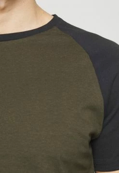 Pier One Hombre Camiseta Básica - Olive -PIER ONE Ventas 375372dddeea41629ad02adedb8ff708