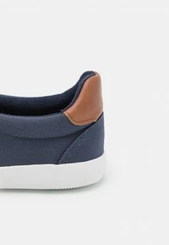 Pier One Unisexo UNISEX - Mocasines - Dark Blue 13 Pier One Unisexo UNISEX - Mocasines - Dark Blue -PIER ONE Ventas 389e4733b80f4869a0757e54a268f427