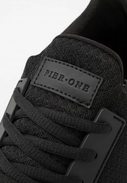 Pier One Hombre UNISEX - Zapatillas - Black -PIER ONE Ventas 3c05494f8e2341a8b0d6b1c078426000