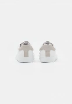 Pier One Unisexo Zapatillas - White -PIER ONE Ventas 3e313e8ce56a423d877a9a77941723b2