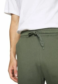 Pier One Hombre LOUNGE STRIPED SHORTS - Pantalón De Pijama - Khaki/black -PIER ONE Ventas 4073f2e748314e62b731132993a51a2c