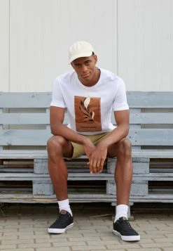 Pier One Hombre LEAF PRINT GRAPHIC T-SHIRT - Camiseta Estampada - White