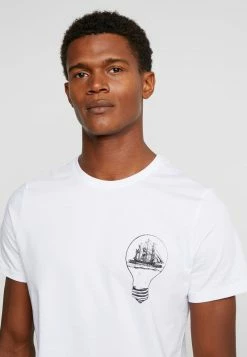 Pier One Hombre Camiseta Estampada - White -PIER ONE Ventas 4cdb67986fc34bc59a4ae9e017e5e7d0