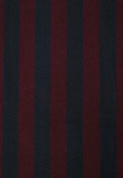 Pier One Hombre BEACH TOWEL 180x100CM 500 GSM - Toalla De Playa - Dark Blue/bordeaux -PIER ONE Ventas 4df1b9335fb2418c98e0b87939c2b6ba