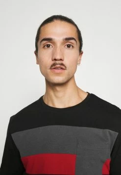 Pier One Hombre Camiseta Básica - Black 13 Pier One Hombre Camiseta Básica - Black -PIER ONE Ventas 50846db8a23b4c719481f446a2c7f1f3