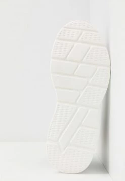 Pier One Hombre Zapatillas Altas - Black/white -PIER ONE Ventas 52b5e07059e148baa03e0194b33ba8c5