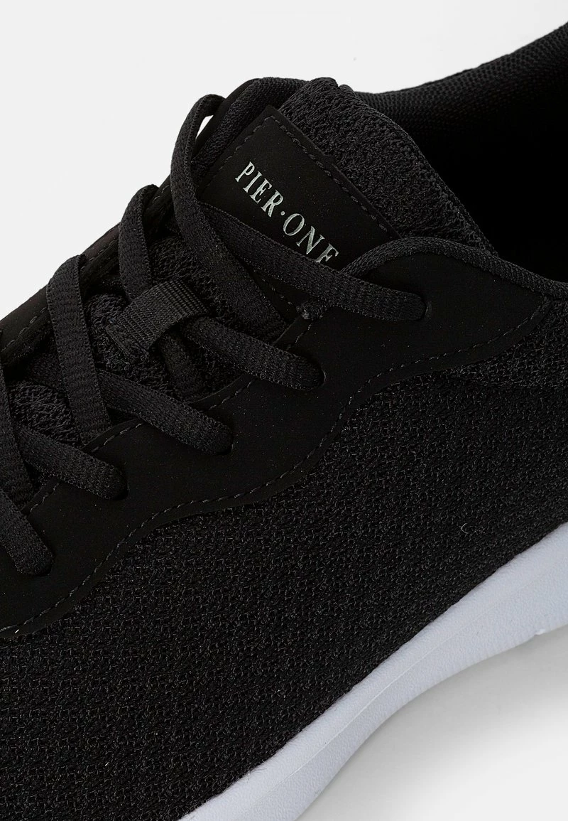 Pier One Unisexo Zapatillas - Black White 8 Pier One Unisexo Zapatillas - Black White - Imagen 6