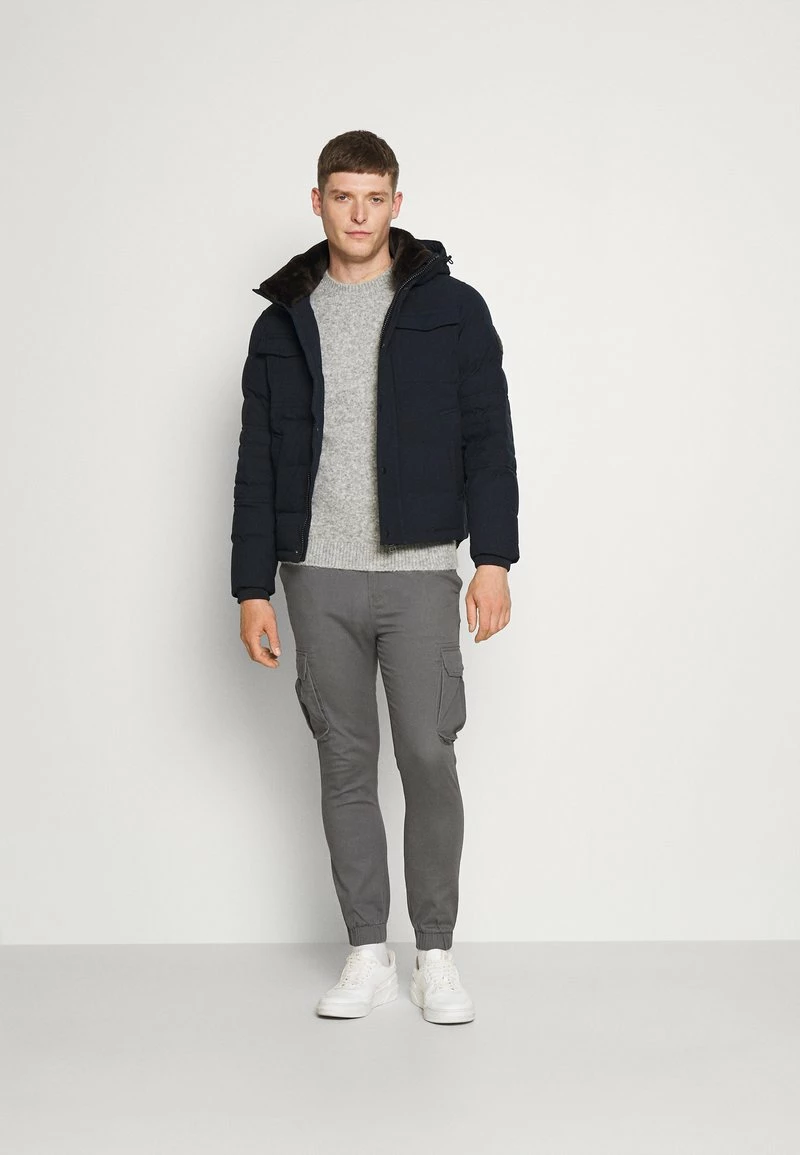 Pier One Hombre Pantalones Cargo - Dark Grey 4 Pier One Hombre Pantalones Cargo - Dark Grey - Imagen 2