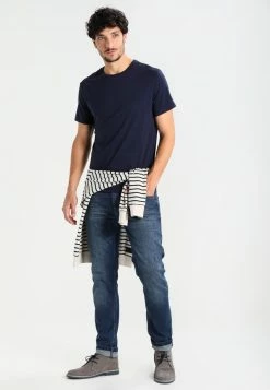 Pier One Hombre Camiseta Básica - Dark Blue -PIER ONE Ventas 580968faa9fb452abed9f29a91e0647a