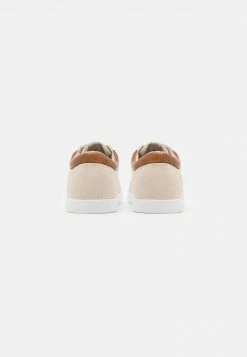 Pier One Unisexo Zapatillas - Beige 10 Pier One Unisexo Zapatillas - Beige -PIER ONE Ventas 5cf247e468ac44d28f2215a349c4888f