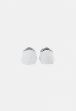 Pier One Unisexo UNISEX - Zapatillas - White 11 Pier One Unisexo UNISEX - Zapatillas - White -PIER ONE Ventas 619fea65d3da4845a3416515211bdf25