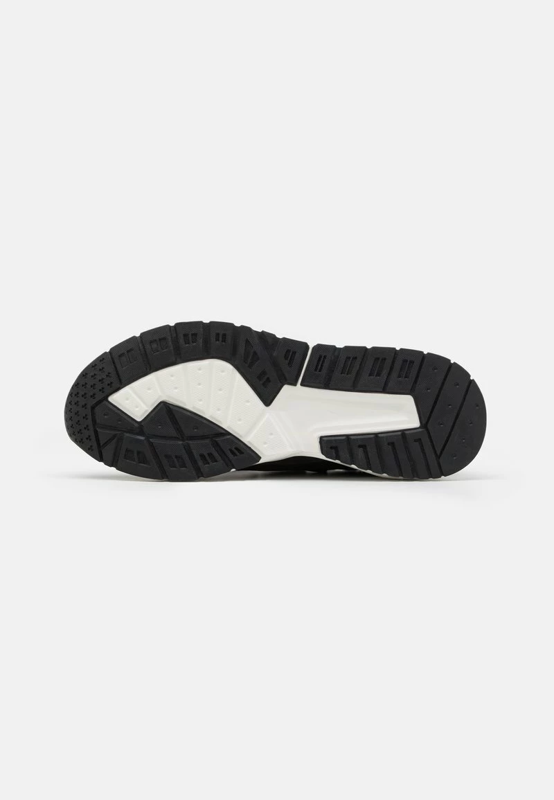 Pier One UNISEX - Zapatillas - Black, Unisexo 7 Pier One UNISEX - Zapatillas - Black, Unisexo - Imagen 5