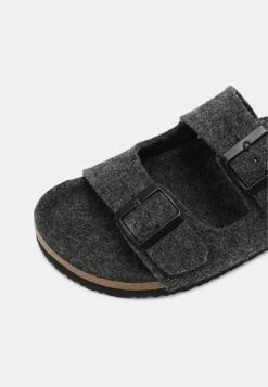 Pier One Unisexo UNISEX - Sandalias Planas - Dark Grey -PIER ONE Ventas 706a626ac2de49d8afb699aec387b4d3
