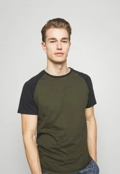 Pier One Hombre Camiseta Básica - Olive -PIER ONE Ventas 717144f374a040f193b3a67eeffc2253