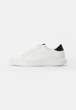 Pier One Unisexo Zapatillas - White Black