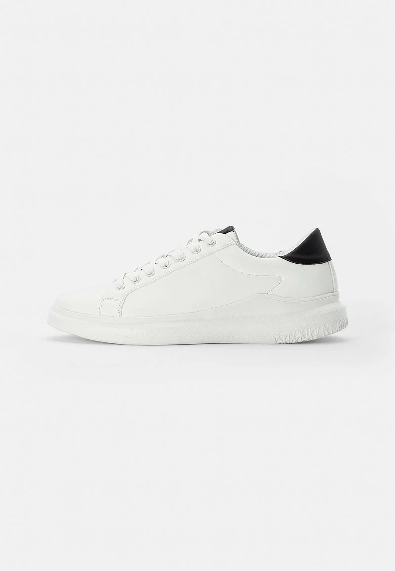 Pier One Unisexo Zapatillas - White Black 3 Pier One Unisexo Zapatillas - White Black