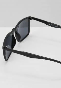 Pier One Hombre Gafas De Sol - Black 7 Pier One Hombre Gafas De Sol - Black -PIER ONE Ventas 74d633abcb374f85b0cab8dddcf7a494