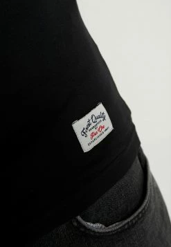 Pier One Hombre Camiseta Básica - Green/black 11 Pier One Hombre Camiseta Básica - Green/black -PIER ONE Ventas 77a9d3f1ae424b2fb8305d0e9cf3ea48