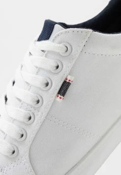 Pier One UNISEX - Zapatillas - White, Unisexo 13 Pier One UNISEX - Zapatillas - White, Unisexo -PIER ONE Ventas 7856d594705f437ba625082461abfdc5