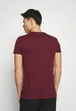 Pier One Hombre Camiseta Básica - Bordeaux -PIER ONE Ventas 78832665bbab4a759b2ca32b68fb5a77