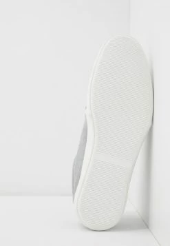 Pier One UNISEX - Zapatillas - Light Grey, Unisexo 12 Pier One UNISEX - Zapatillas - Light Grey, Unisexo -PIER ONE Ventas 7b1054096c0b4b588134c4dab326eb91