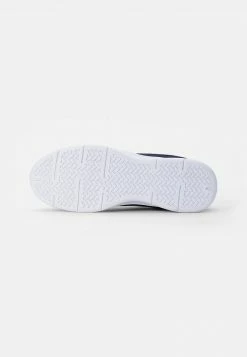 Pier One Unisexo Zapatillas - Dark Blue White 12 Pier One Unisexo Zapatillas - Dark Blue White -PIER ONE Ventas 7c3e4b12f4ba4a2bbff31044ea97e837