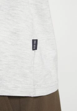 Pier One Hombre WITH BIRD STRAIGHT 5 PACK - Camiseta Básica - Light Grey - 101_white - 001_green - 602 -PIER ONE Ventas 7d13067417124de684e97c638550a94b