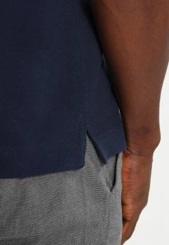 Pier One Polo - Dark Blue, Hombre 10 Pier One Polo - Dark Blue, Hombre -PIER ONE Ventas 7e29fe7ac7f84e91811ed3c3fea6ecea