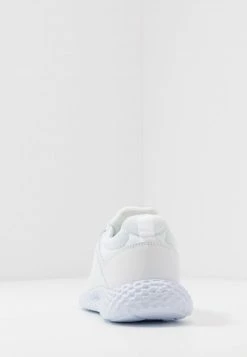 Pier One UNISEX - Zapatillas - White, Hombre -PIER ONE Ventas 7eb6c75f09a64300939cbce6bc7a697e