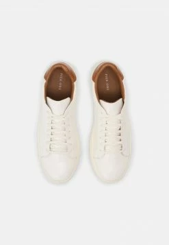 Pier One Hombre Zapatillas - White 12 Pier One Hombre Zapatillas - White -PIER ONE Ventas 7f7d135c53ec4309a61895a820207557
