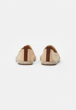 Pier One Unisexo RENA ESPADRILLE UNISEX - Alpargatas - Beige -PIER ONE Ventas 8310eea23d7d45459447954d543b0c0d