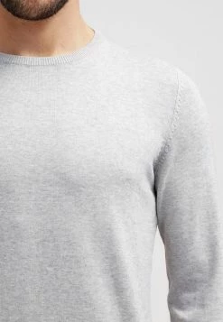 Pier One Jersey De Punto - Light Grey, Hombre 10 Pier One Jersey De Punto - Light Grey, Hombre -PIER ONE Ventas 84bce05096b94c09b9c8a396de30ba85
