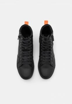 Pier One Hombre Zapatillas Altas - Black 11 Pier One Hombre Zapatillas Altas - Black -PIER ONE Ventas 8637a2b357234e97836fdcd53c529bcf